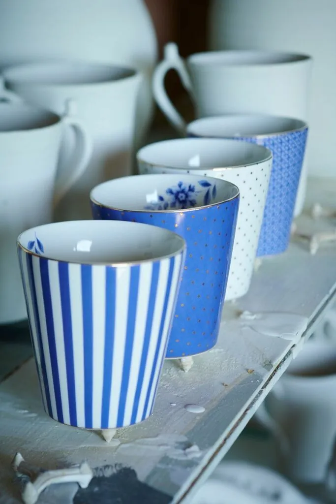 Taza Royal Stripes Pequeña Azul «Pip Studio» - Imagen 6