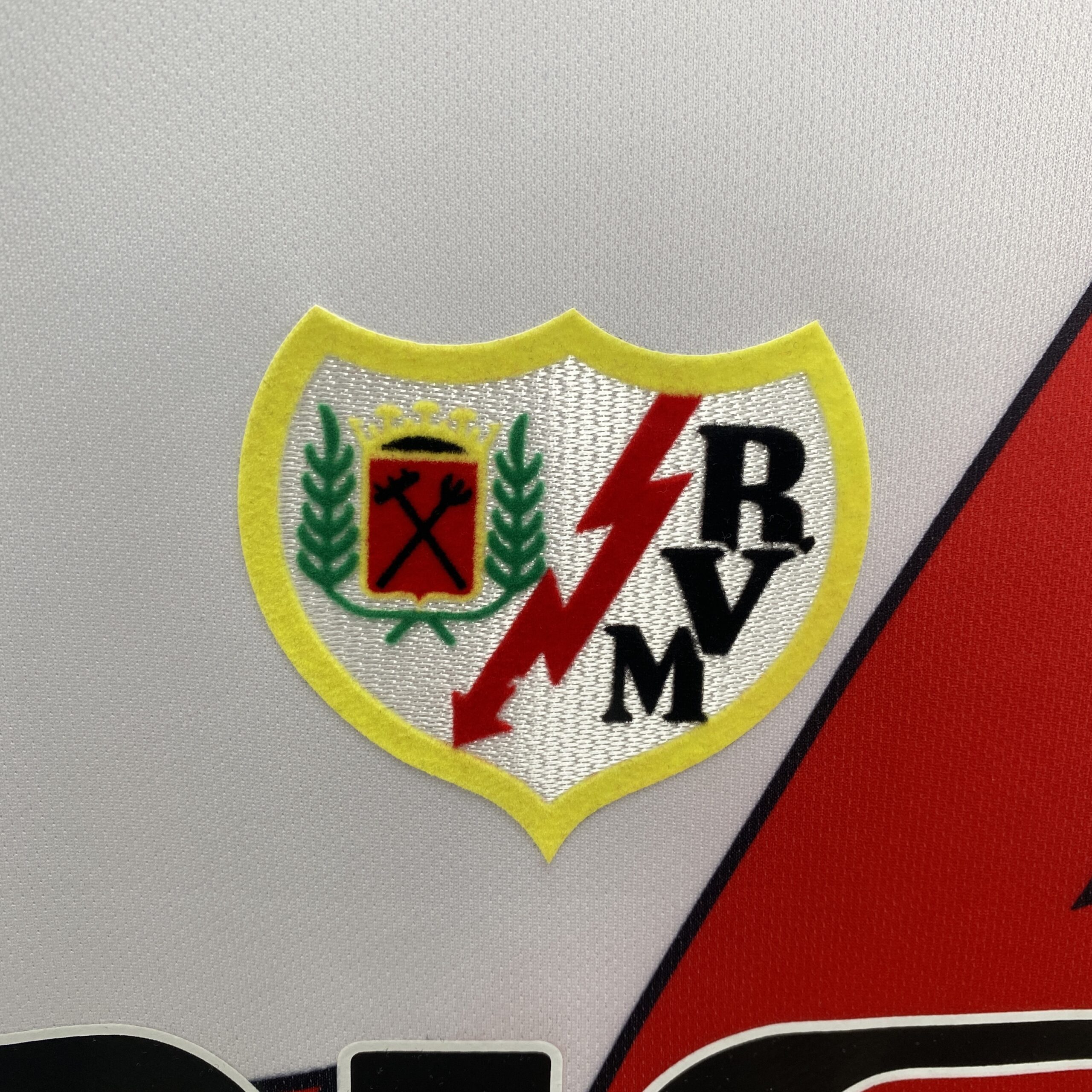 Camiseta Rayo Vallecano 24-25 Local - Imagen 7